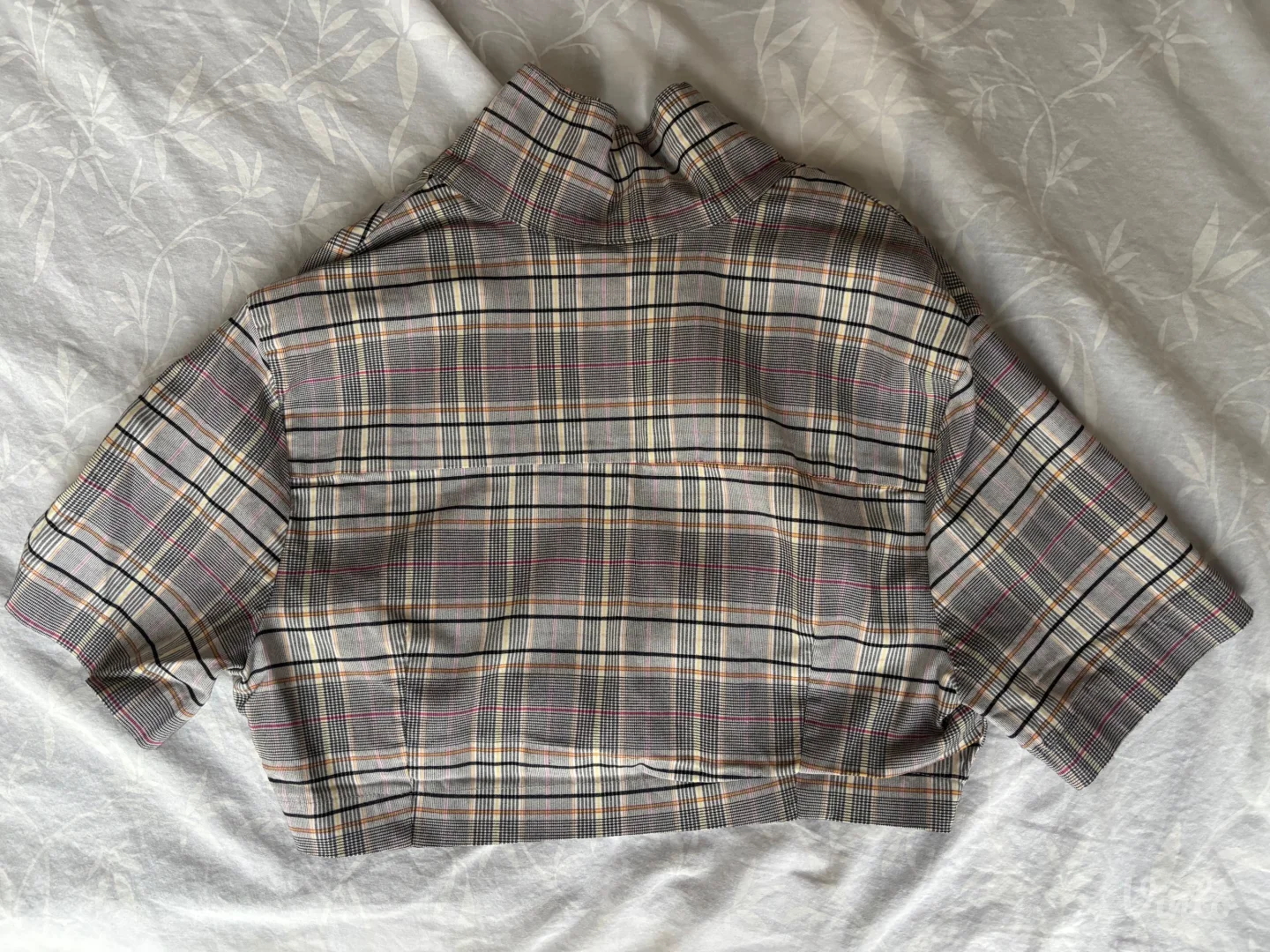 BERSHKA Croptop Košuljica