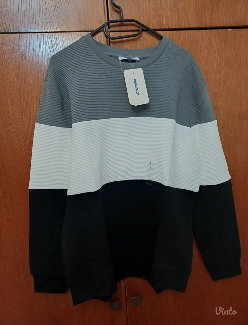 LC Waikiki muški džemper L (NOVO)