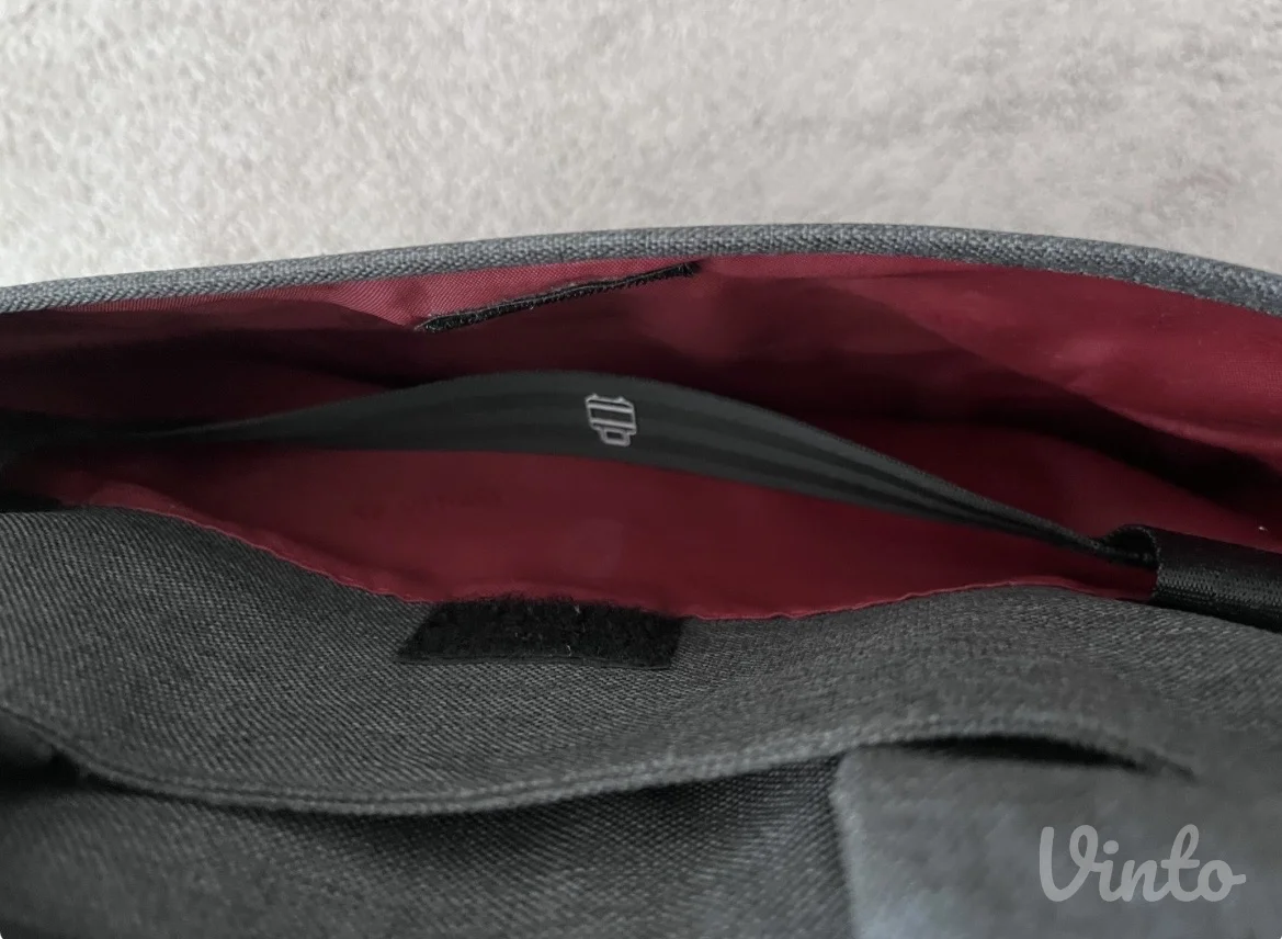 Torba za laptop 15,6”- kao nova