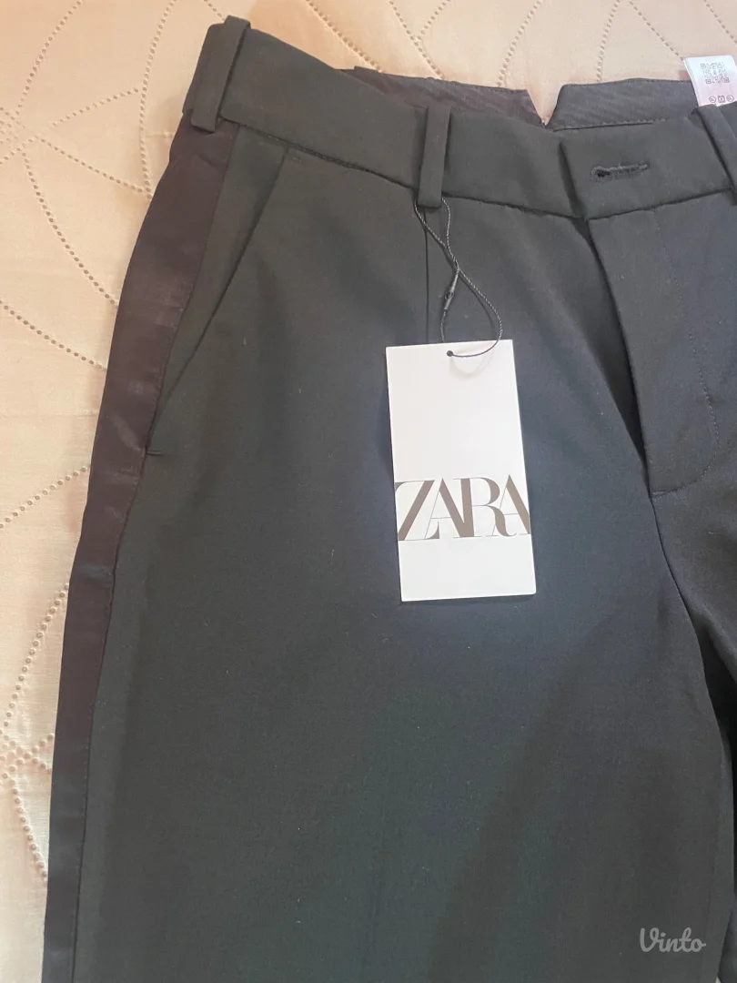 Zara zenske pantalone