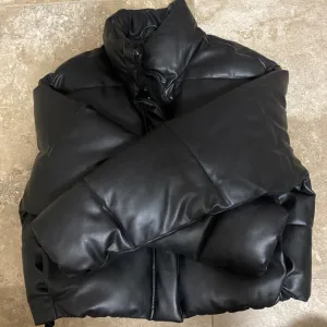 Zara crna ženska jakna