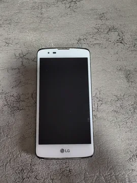 LG K8 telefon HITNO!