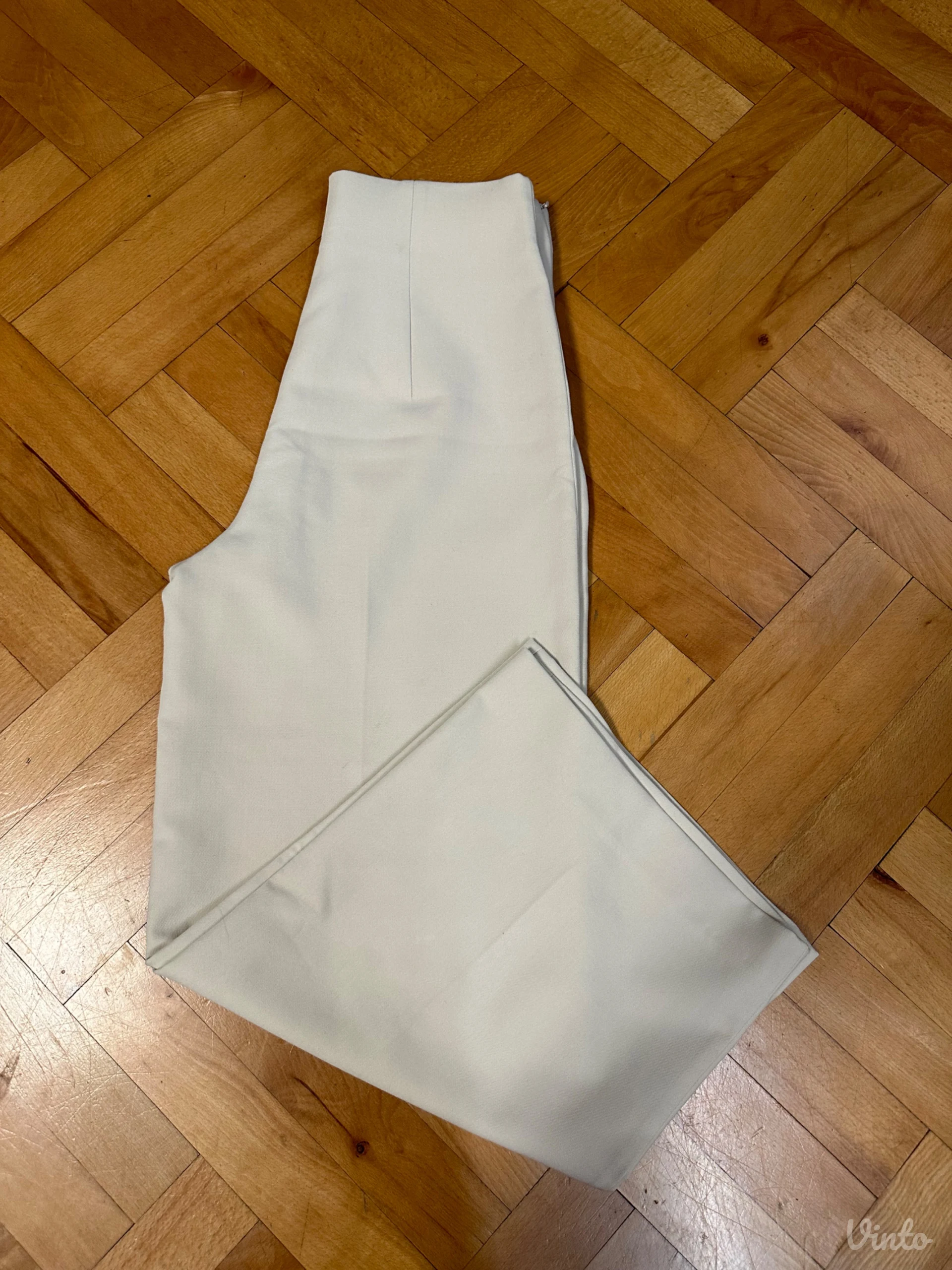 Zara pantalone
