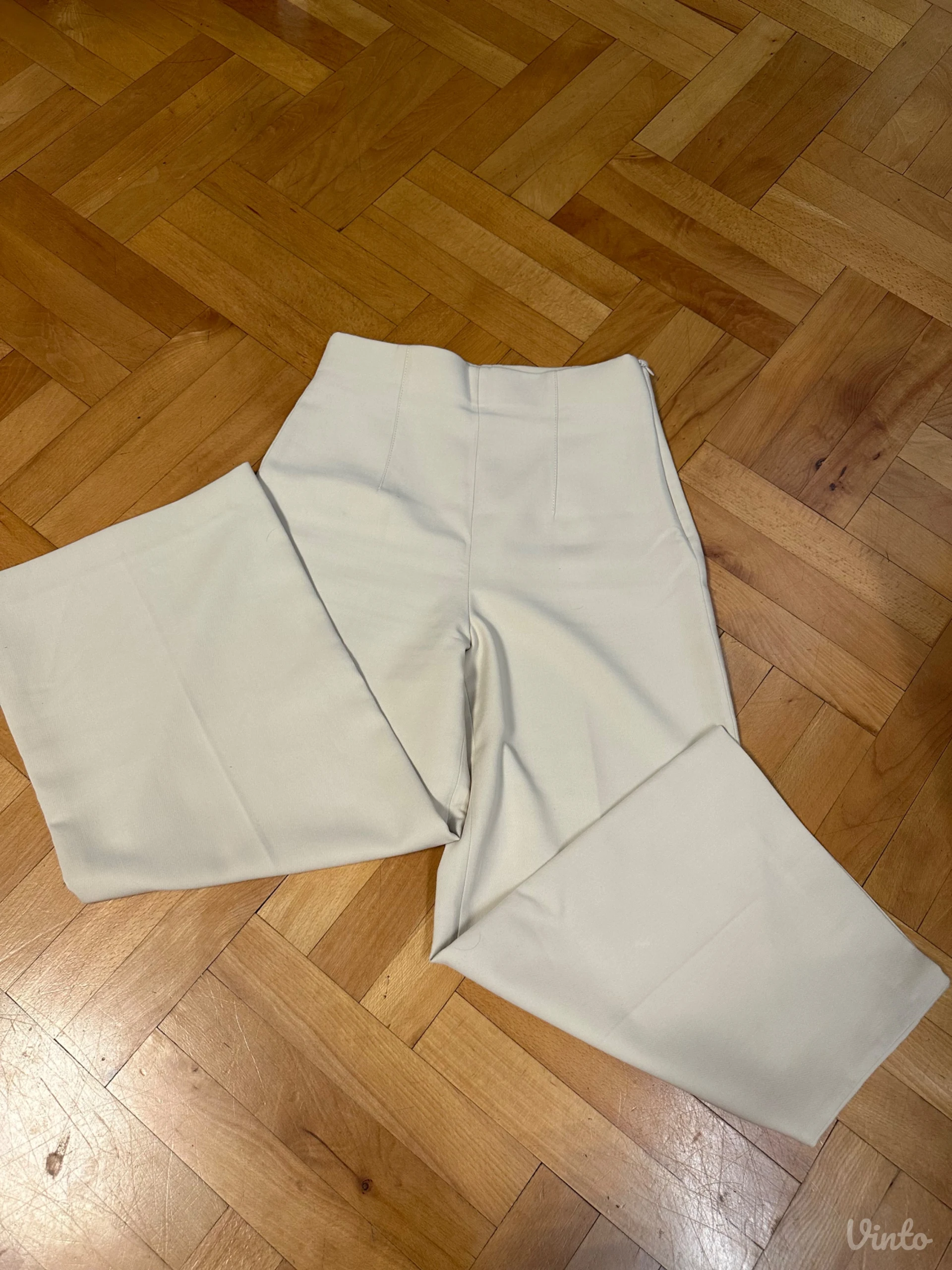 Zara pantalone
