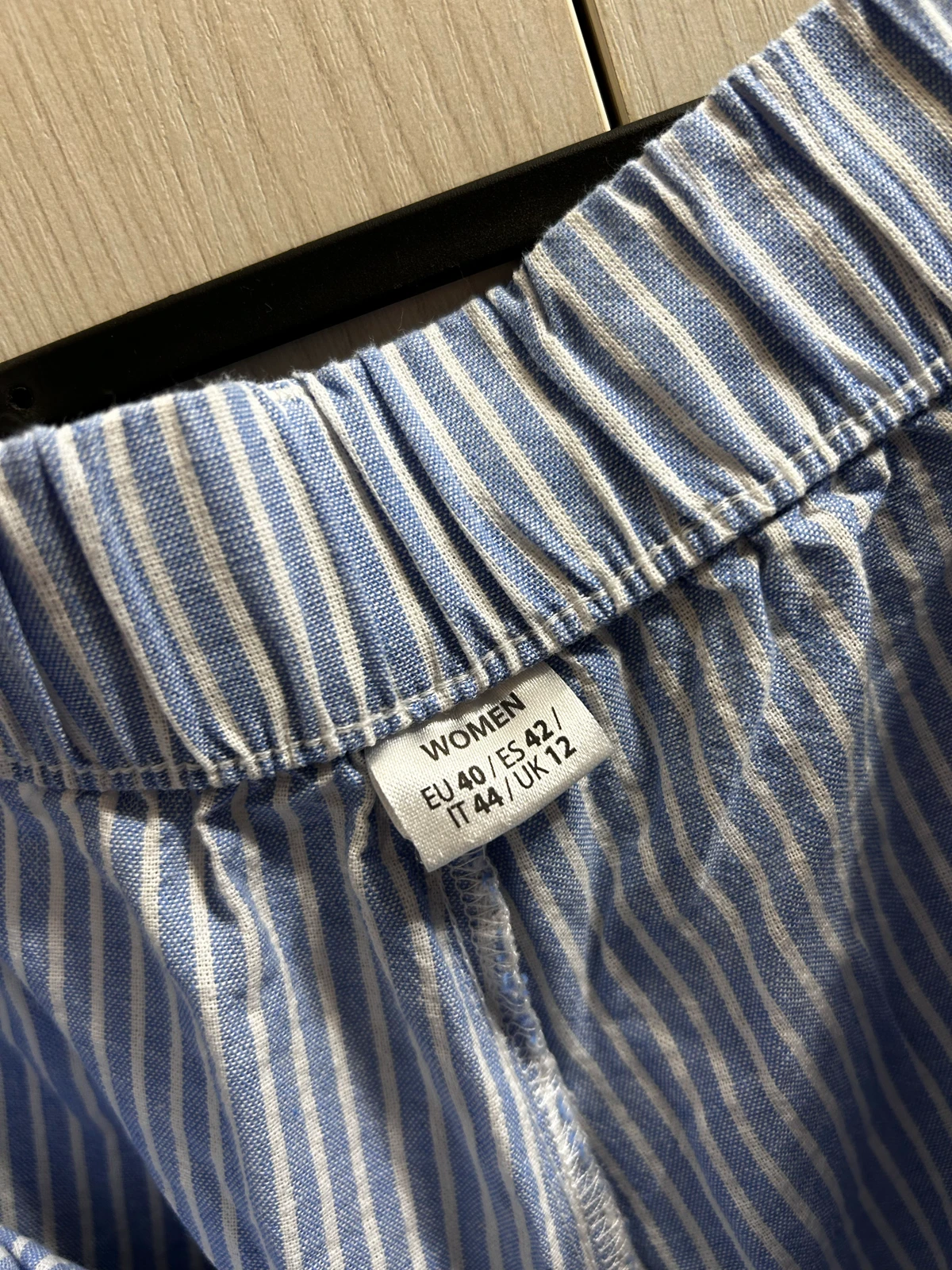 Pepko lanene prugaste pantalone