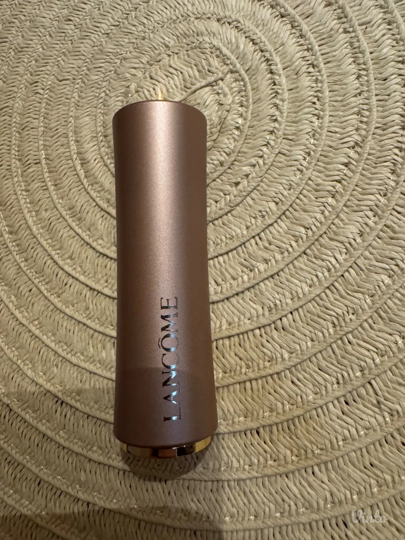 Lancome mat karmin, novo