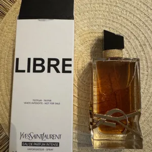 Yves Saint Laurent libre intense 90ml