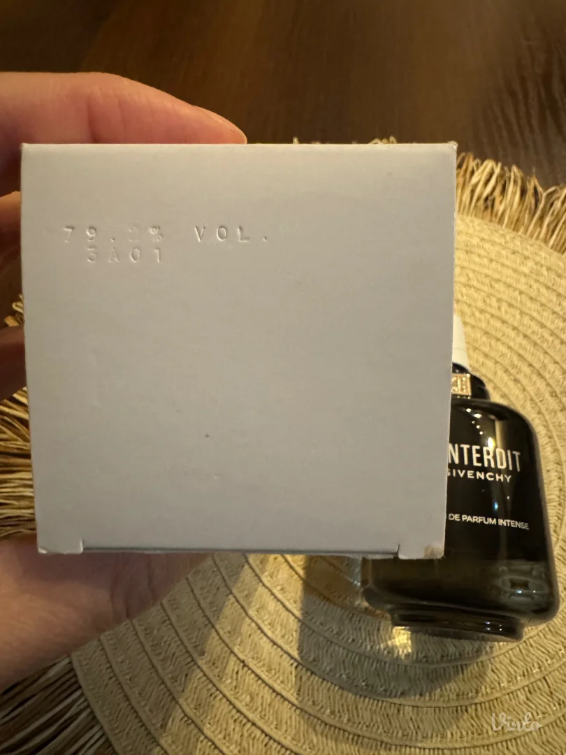 Givenchy L’interdit edp intense, novo