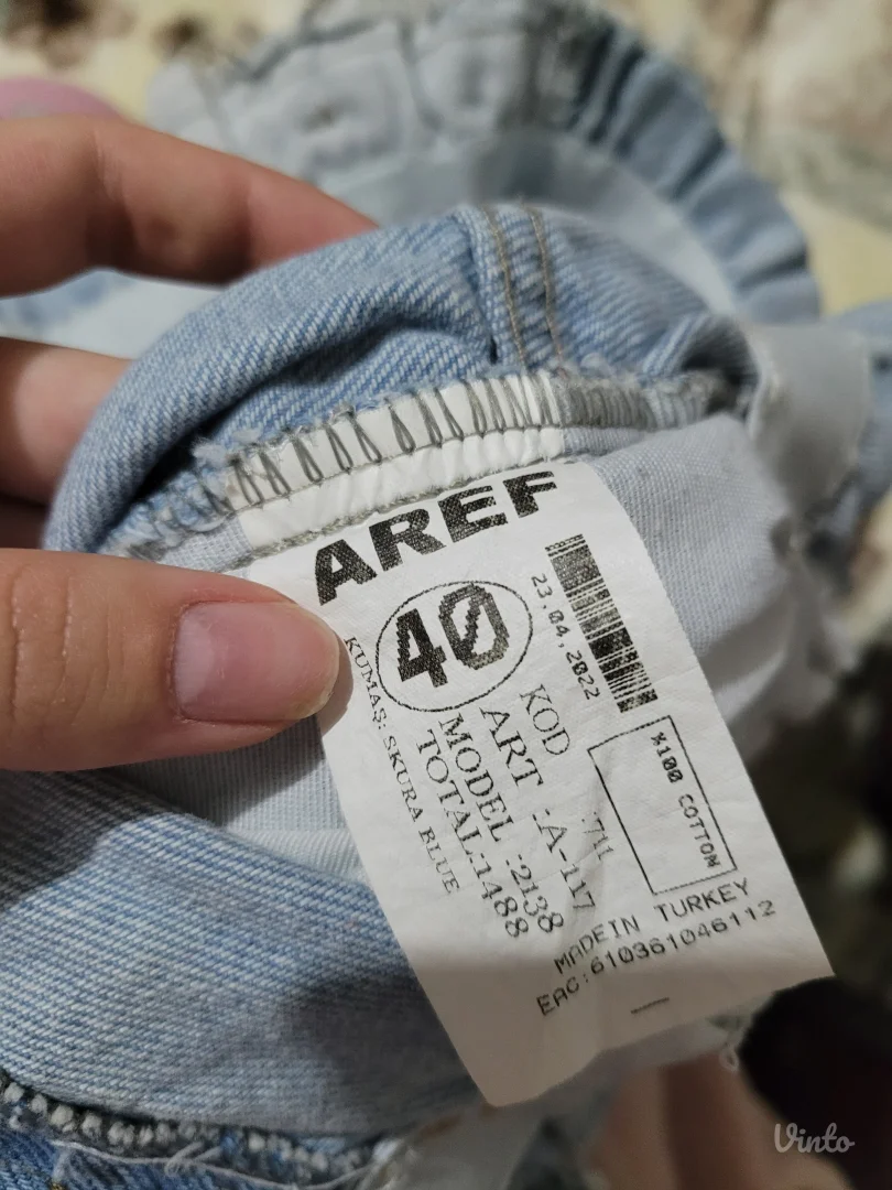 Široke svetlo plave farmerke