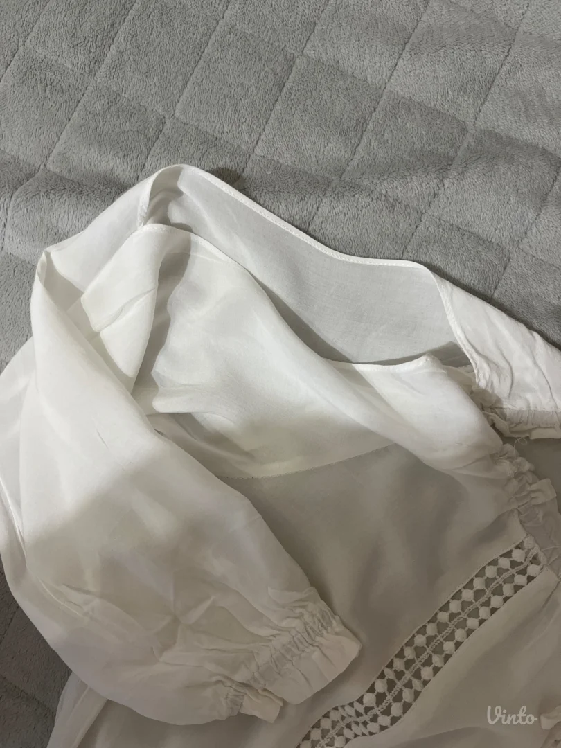 H&M - Bela kratka košuljica