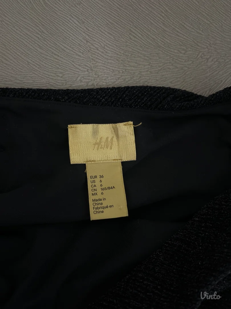 H&M - Crna kratka haljina