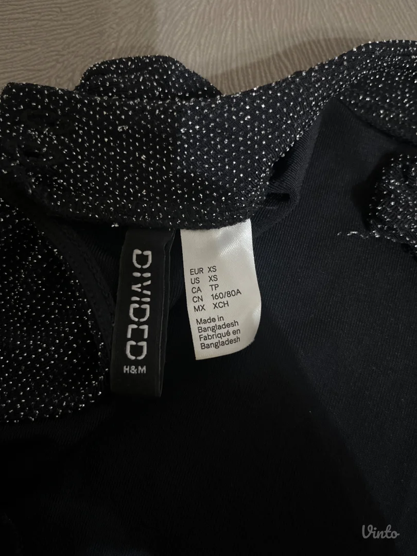 H&M - Body dugih rukava sa šljokicama