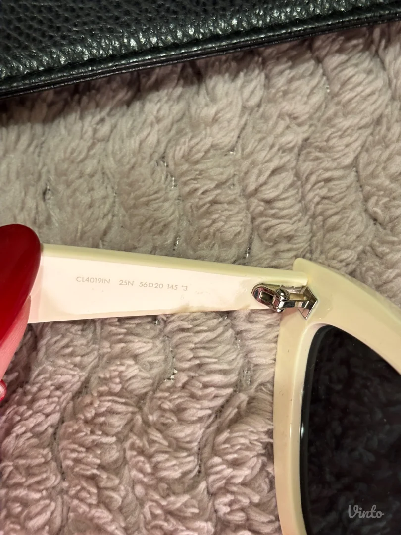 Celine Cat-eye Naocare