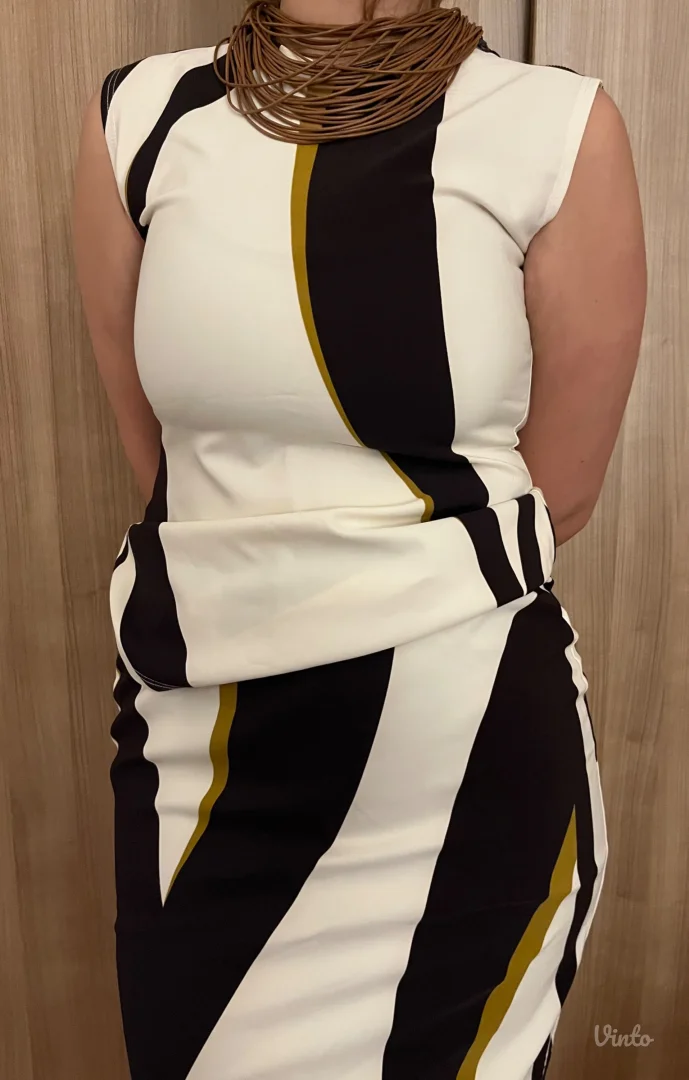 Trikotažni komplet, suknja i bluza - NOVO!