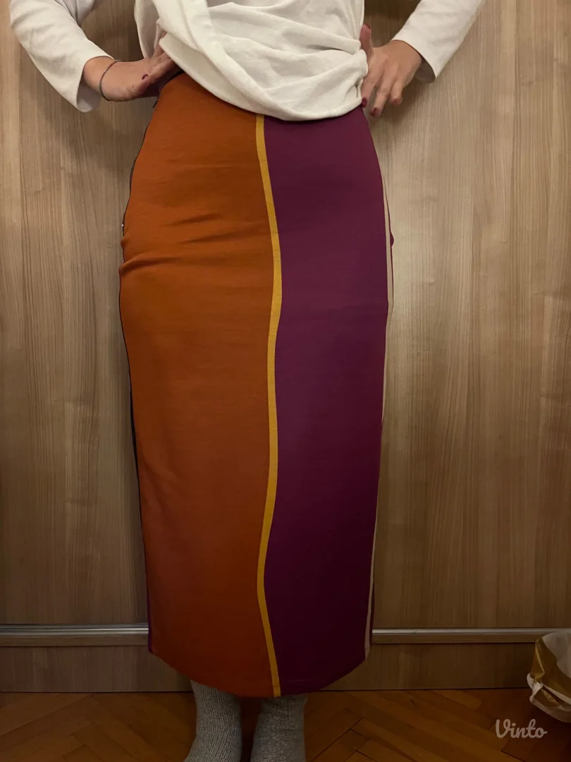 Suknja, ručno šivena - NOVO!