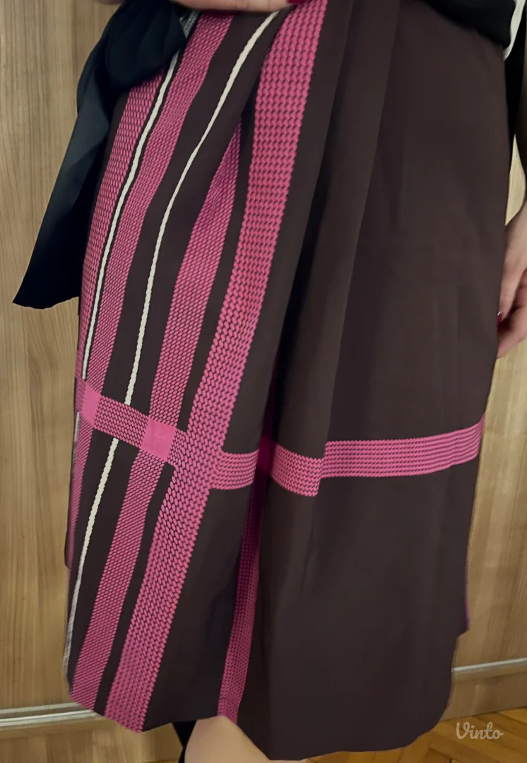 Suknja sa faltama - NOVO!