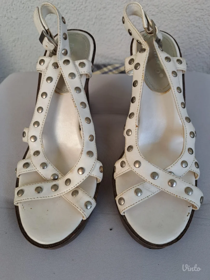 DNM štiklice sa revije