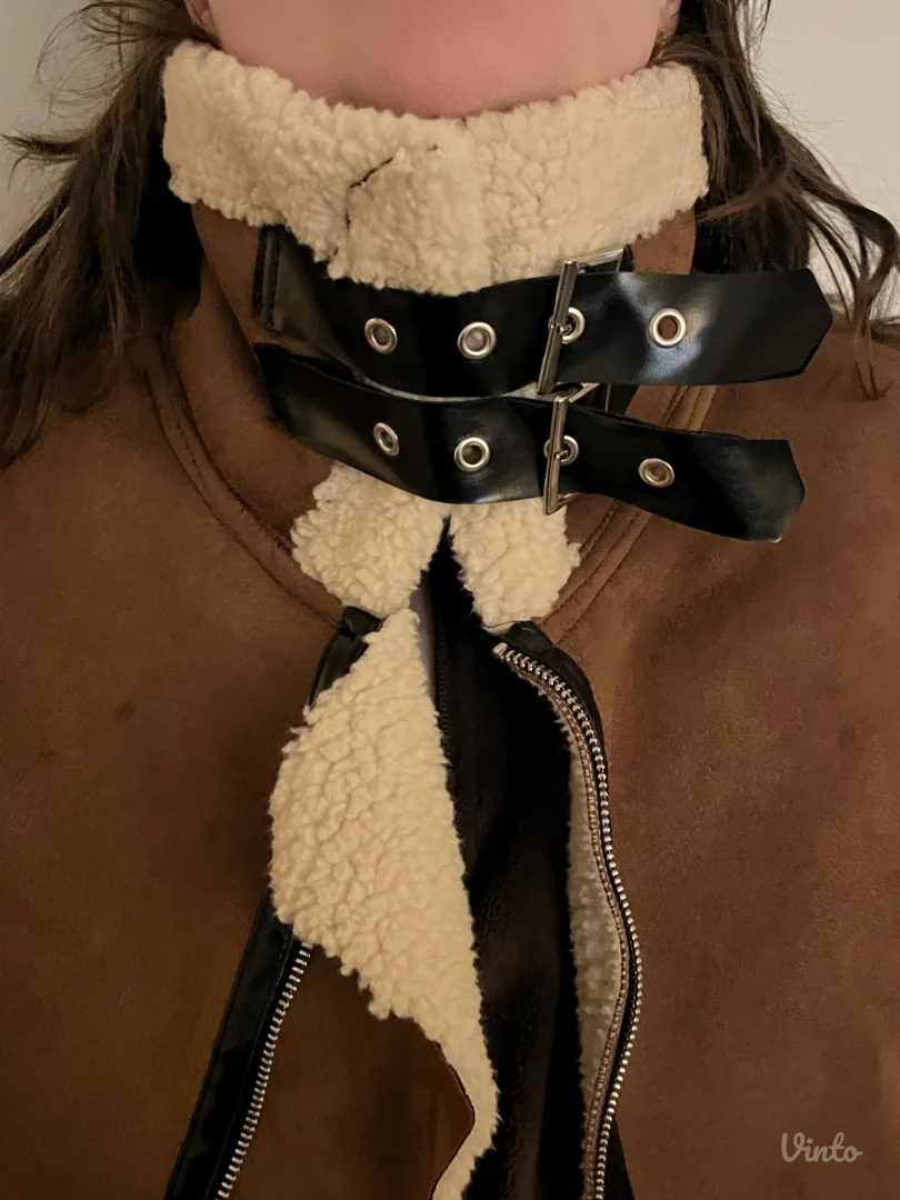 Prsluk od prevrnute kože