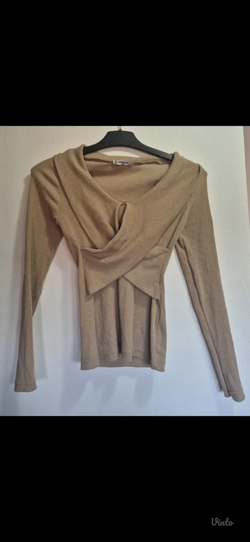 Bež bluza