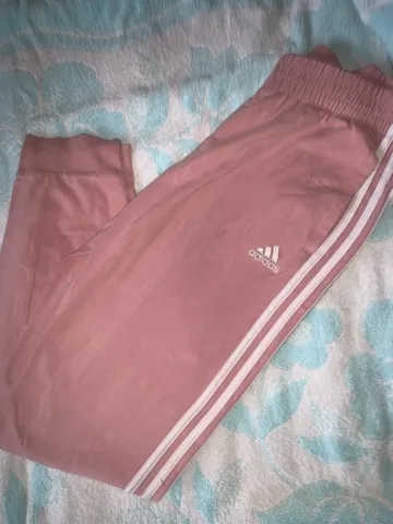 NOVA TRENERKA ADIDAS