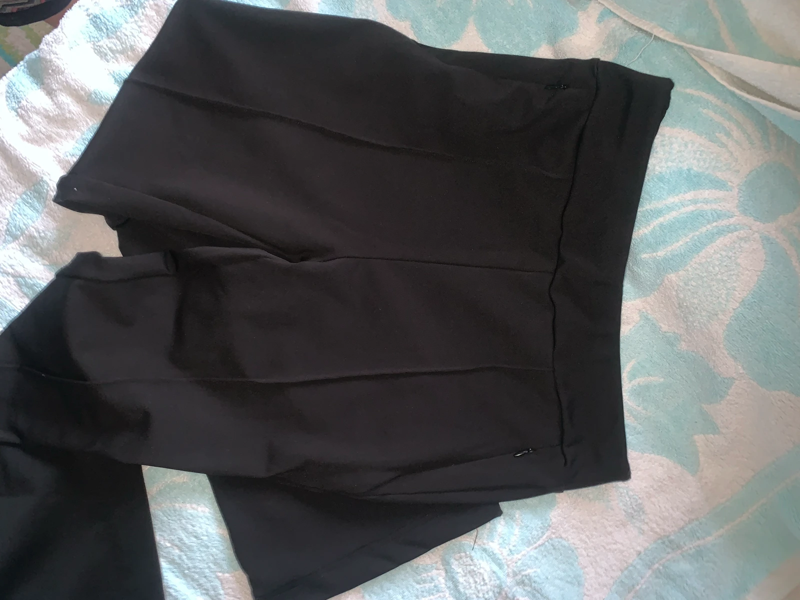 Pantalone Zvoncare