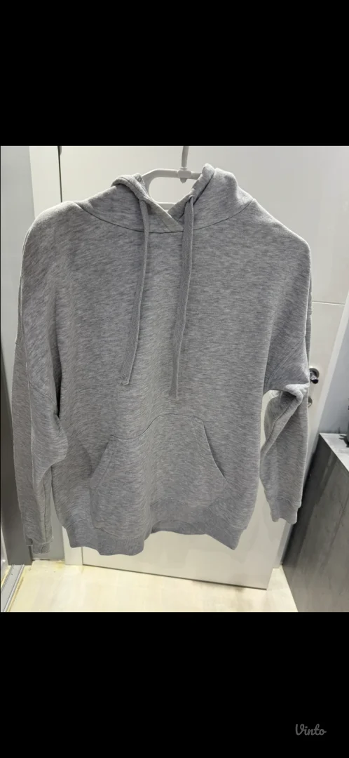 New yorker duks sa kapuljacom