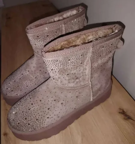 Poluduboke čizmice