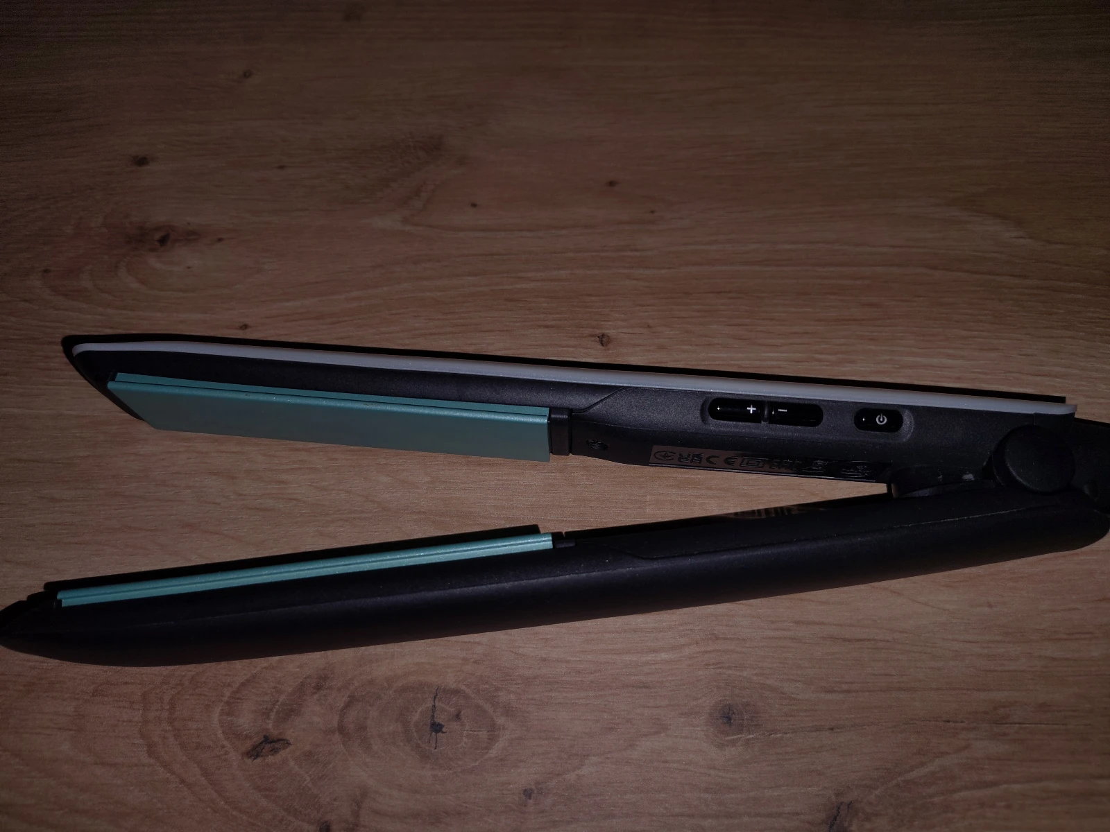 Remington pegla za kosu