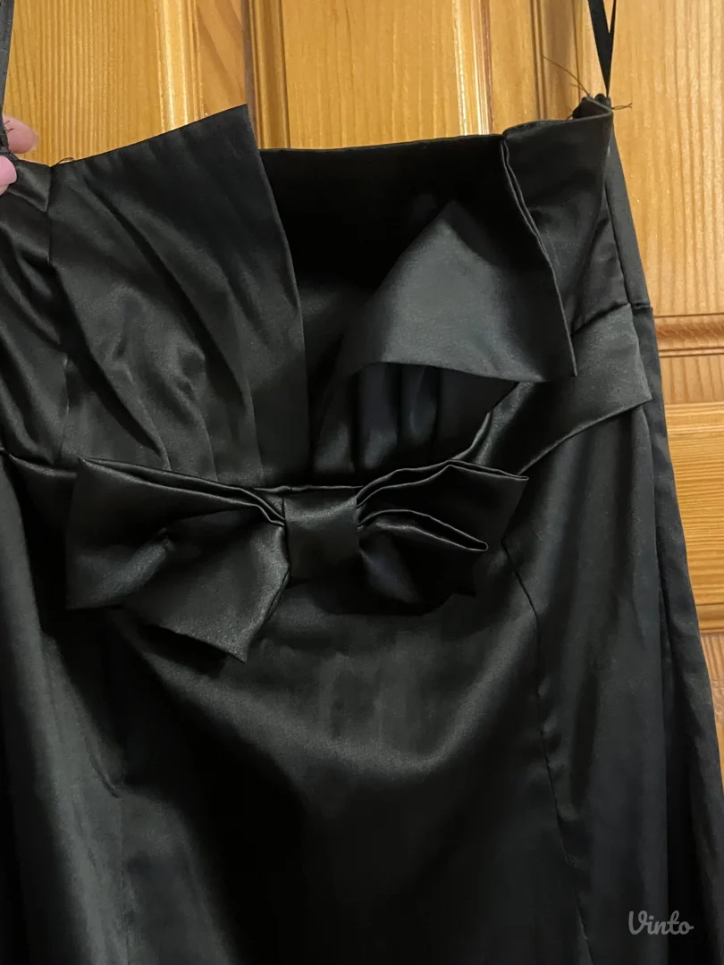 Elegantna kratka haljina