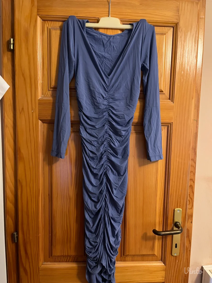 Uska rastegljiva haljina