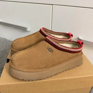 UGG Tazz original