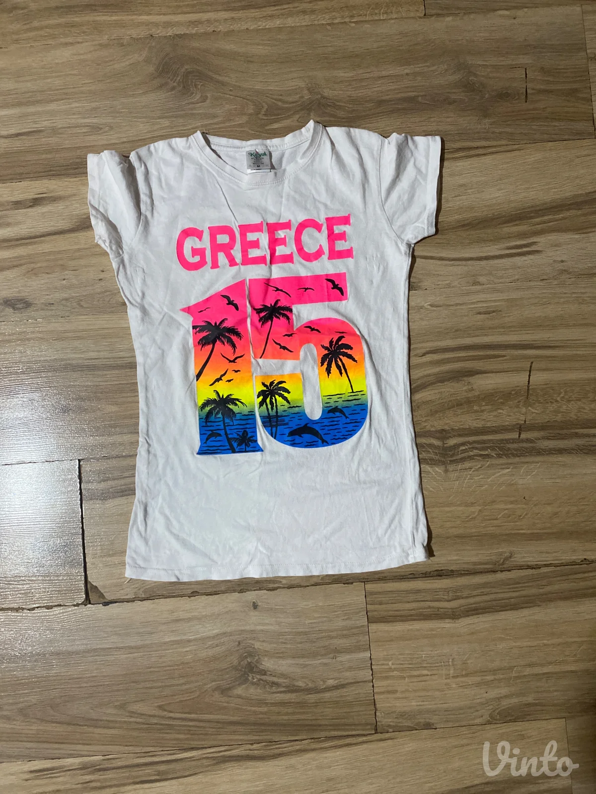 Majica sa naznacenim M ali je vise S