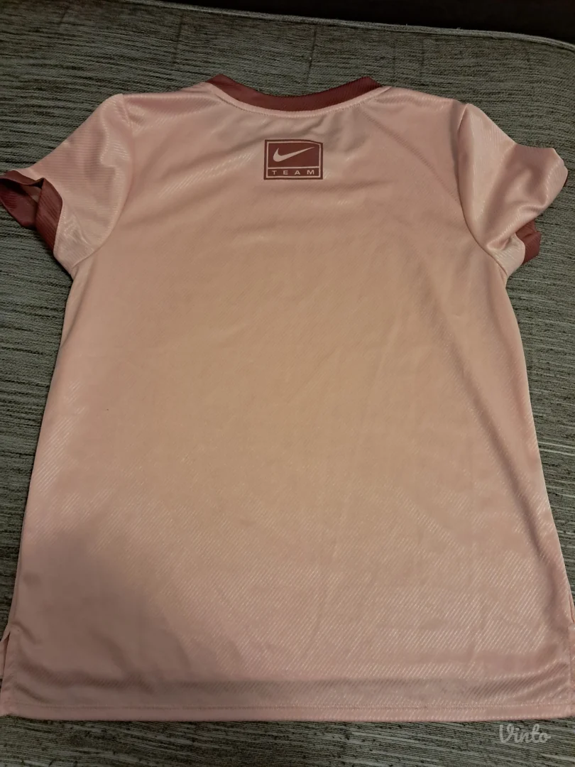 Nike majica roza