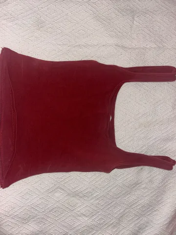 Zara majica s veličine