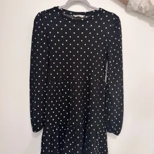 Stradivarius haljina