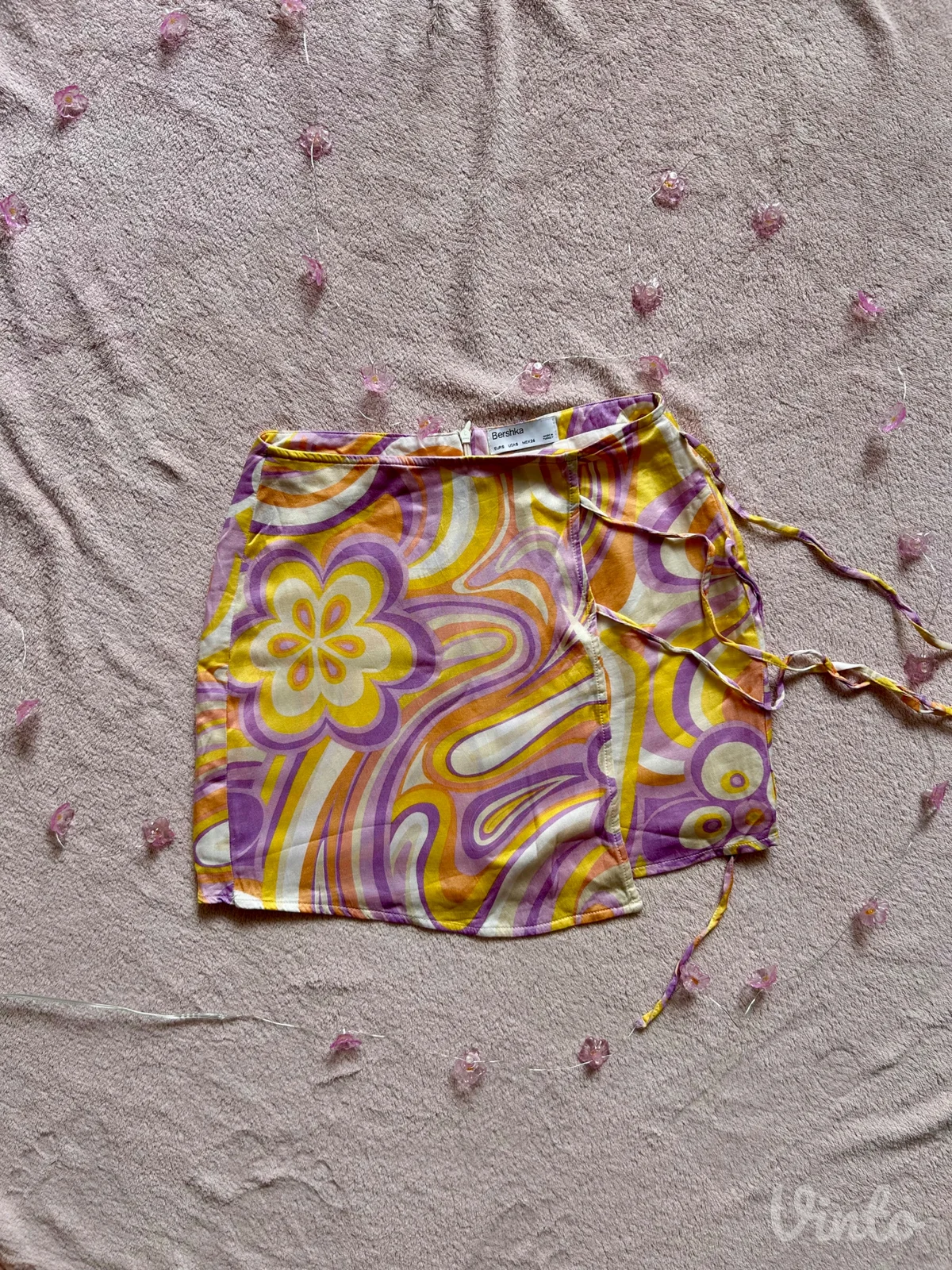 Bershka mini suknja
