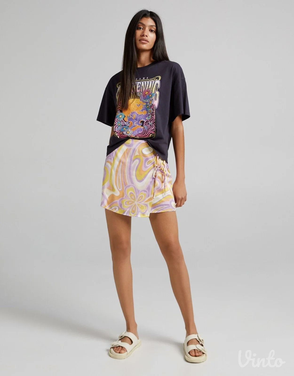 Bershka mini suknja
