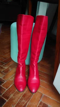 Crvene vintage čizme