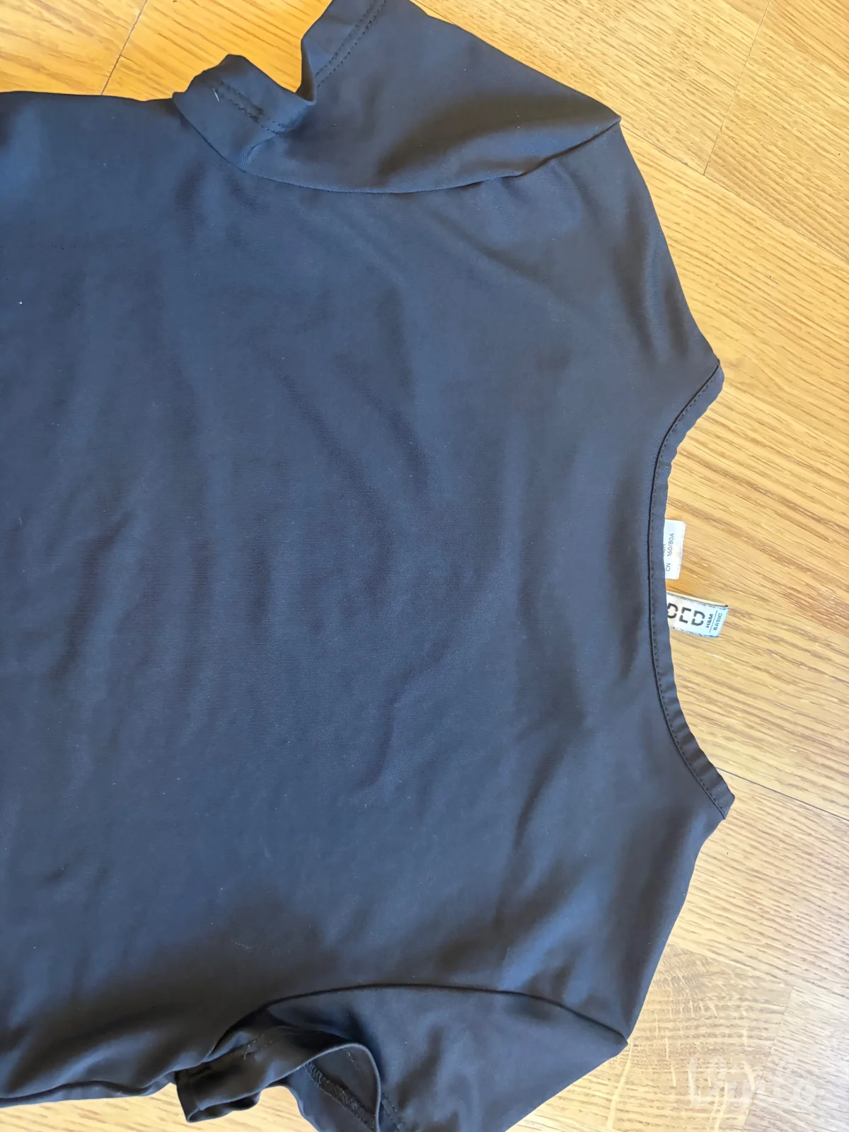 CRNI CROP TOP