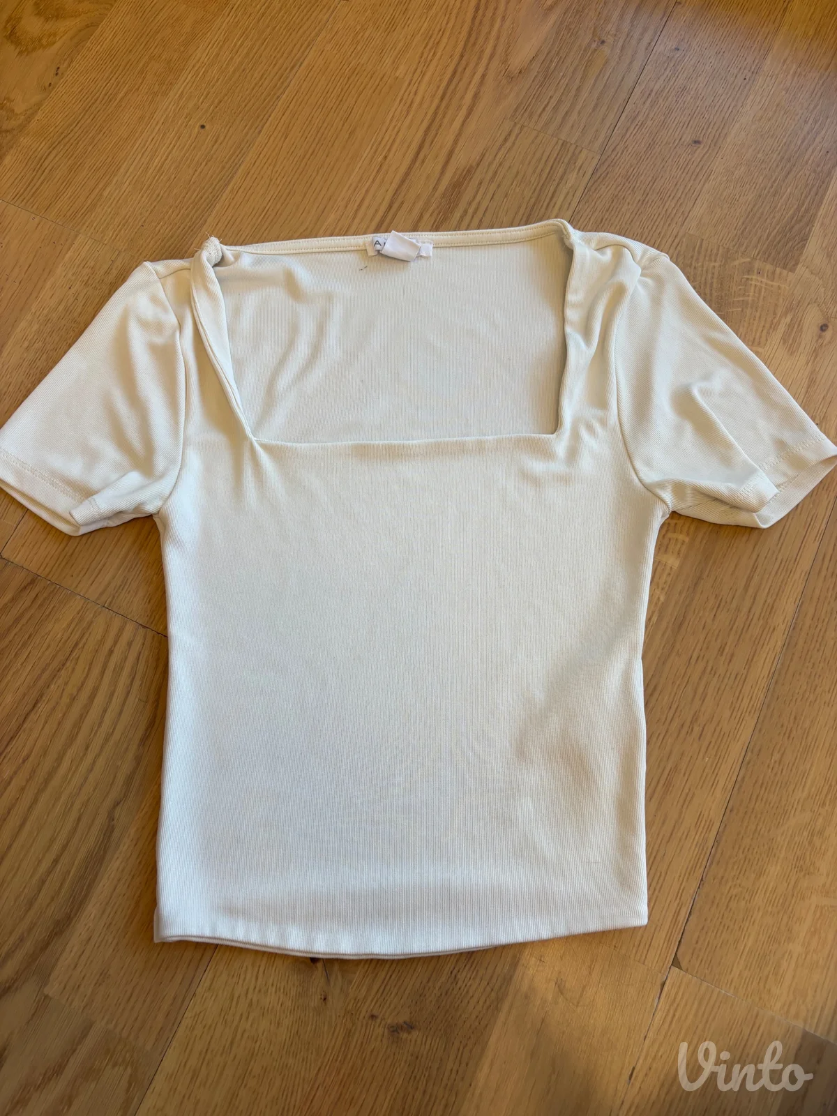 BELI CROP TOP