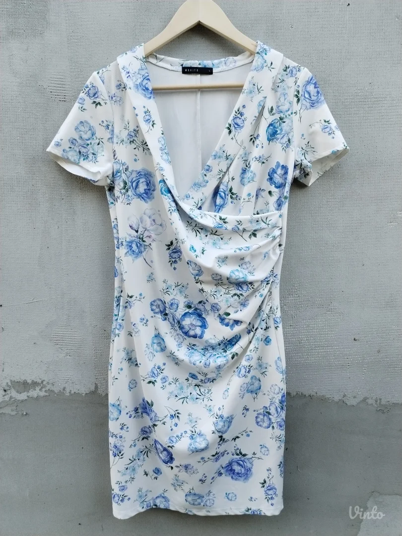 MOHITO CVETNA HALJINA vel.M