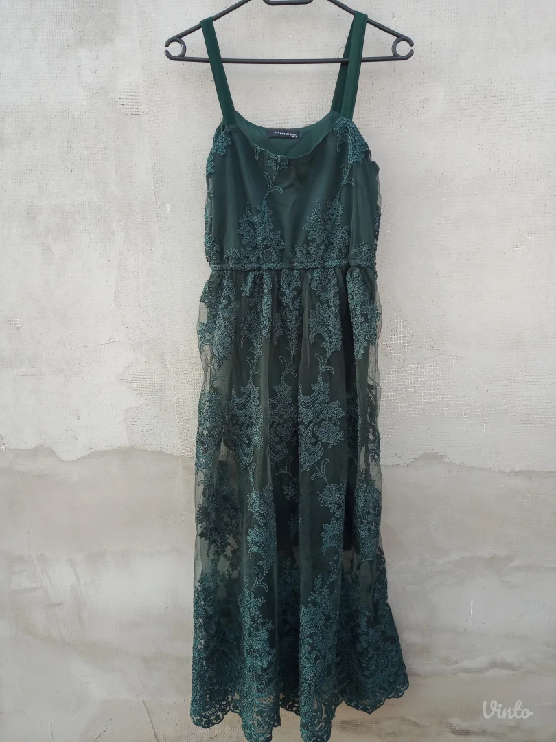 RESERVED haljina cipka VEL.34-NOVA