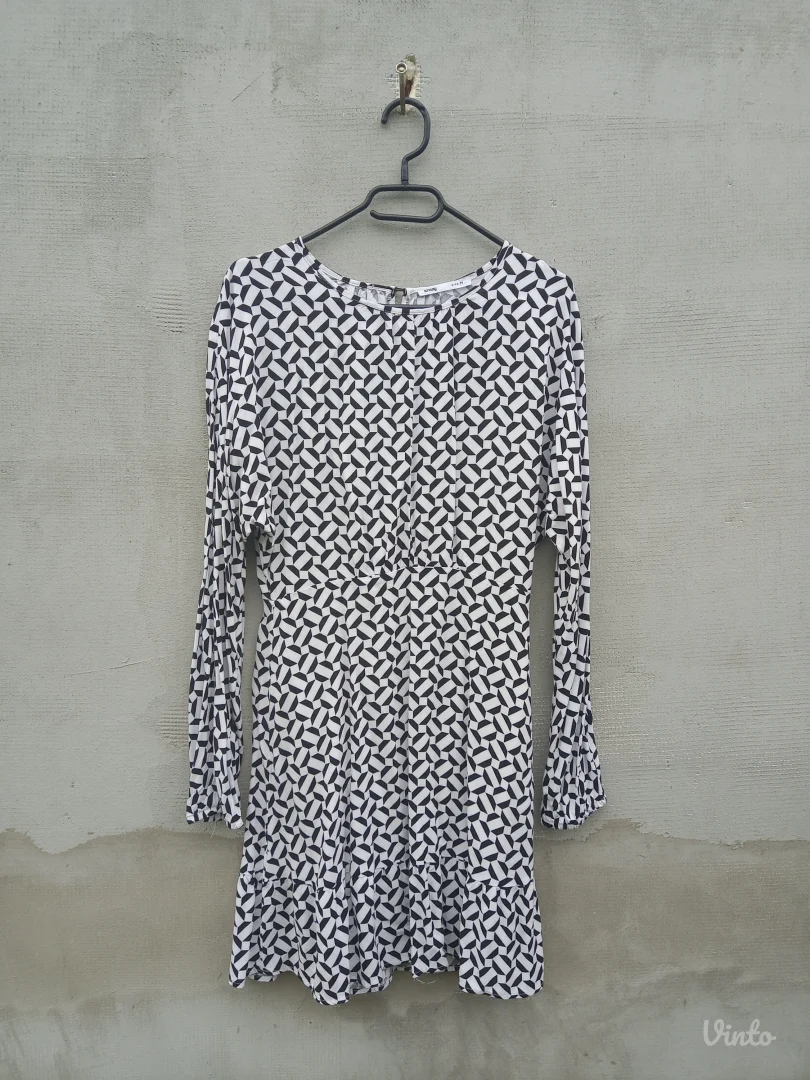 SINSAY HALJINA vel.S-M