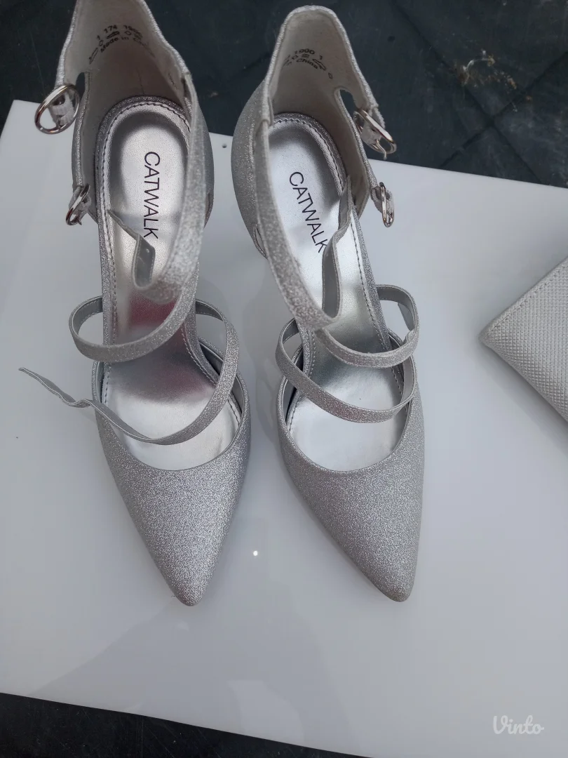 SALONKE SREBRNE br.37 i srebrna torbica