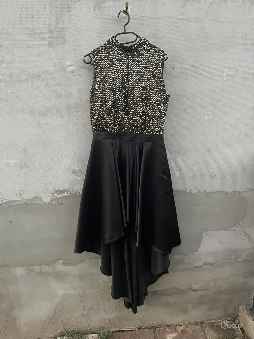 HALJINA elegantna VEL.S