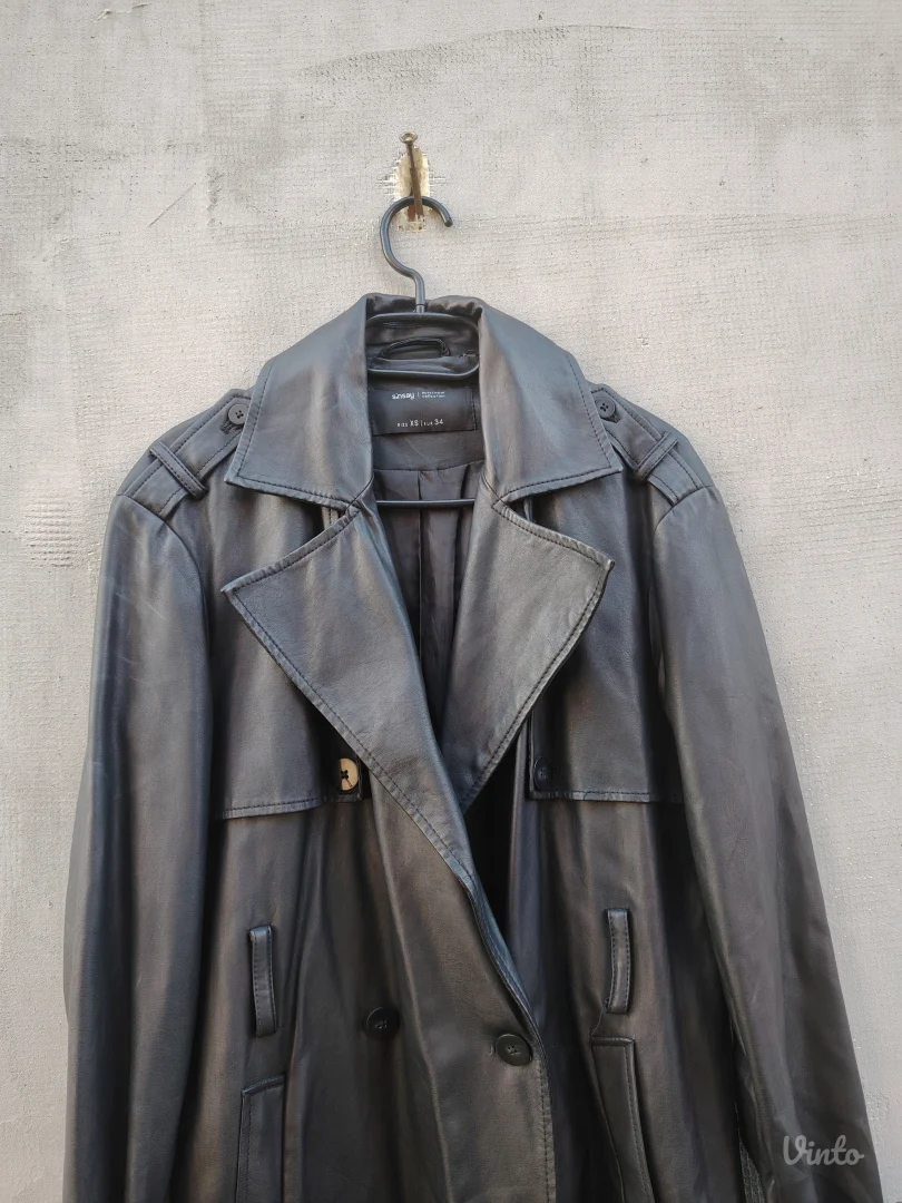 SINSAY mantil crni kožni VEL. XS