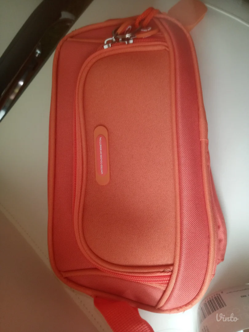 BENETTON TORBICA nova