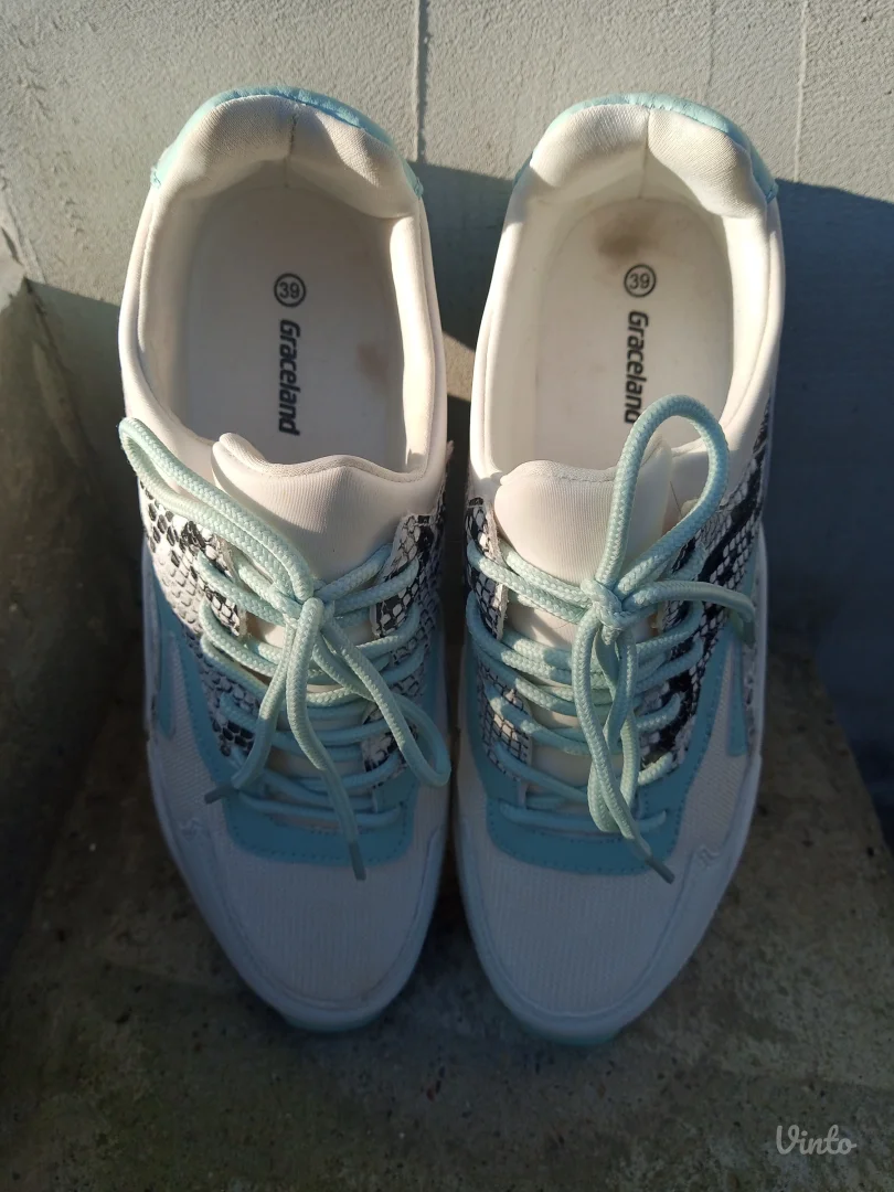 GRACELAND patike belo zelene VEL.39