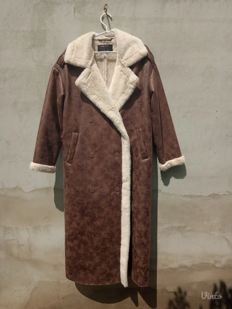 SINSAY KAPUT braon vel.S