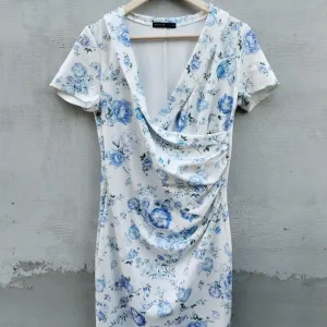 MOHITO CVETNA HALJINA vel.M